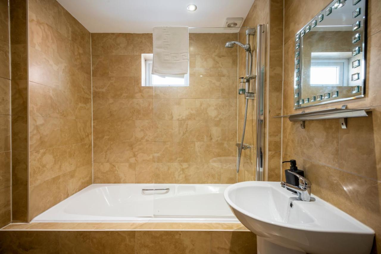 Guest house 3 -min Walk To Pier & Fast Wi-fi & Perfect Getaway 4*